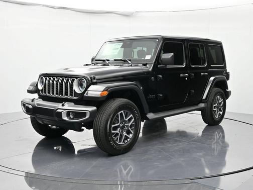 2026 Jeep Wrangler 4-Door Sahara 4x4
