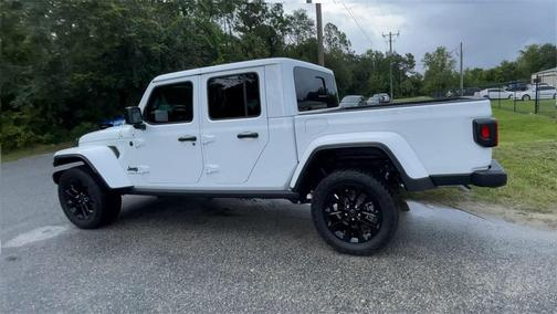 2025 Jeep Gladiator Nighthawk