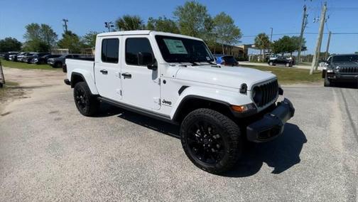 2025 Jeep Gladiator Nighthawk