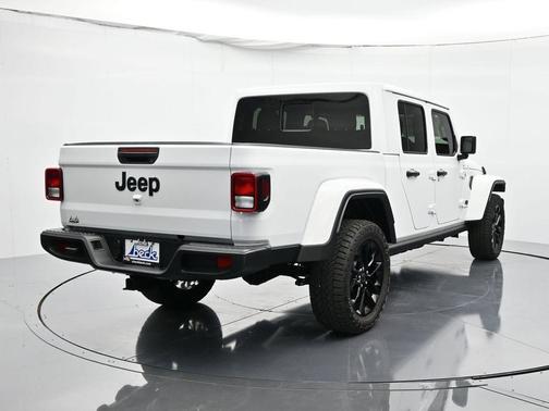 2025 Jeep Gladiator Nighthawk