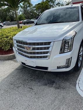 2018 Cadillac Escalade ESV Premium Luxury