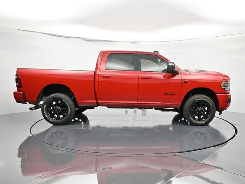 2024 RAM 2500 Laramie Crew Cab 4x4 6'4' Box