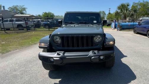 2025 Jeep Gladiator Nighthawk