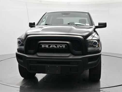 Diamond Black Crystal Pearlcoat 2024 RAM 1500 Classic Warlock Crew Cab 4x4 5'7' Box