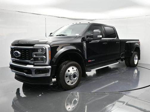 2023 Ford F-450 Lariat