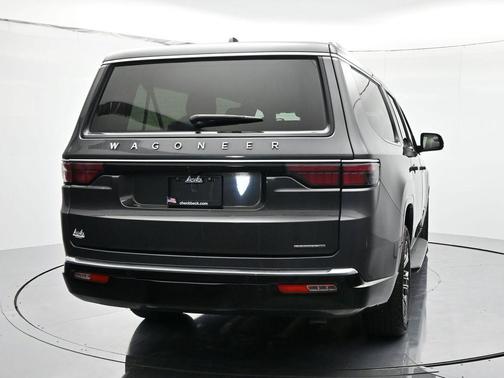 2024 Jeep Wagoneer L Series II 4x2