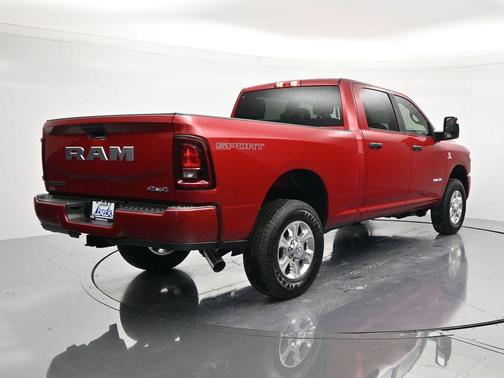 Molten Red Pearlcoat 2026 RAM 3500 Big Horn Crew Cab 4x4 6'4' Box