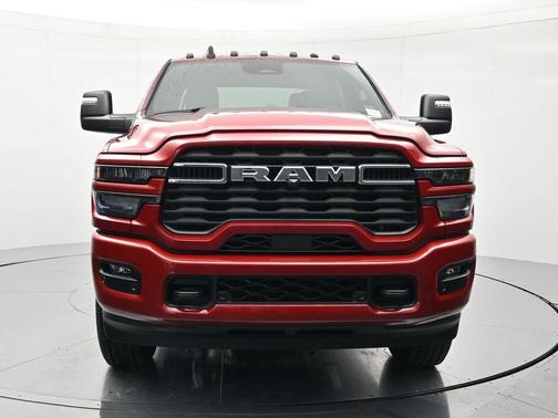 Molten Red Pearlcoat 2026 RAM 3500 Big Horn Crew Cab 4x4 6'4' Box