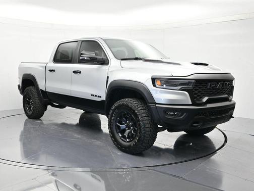 2026 RAM 1500 RHO Crew Cab 4x4 5'7' Box