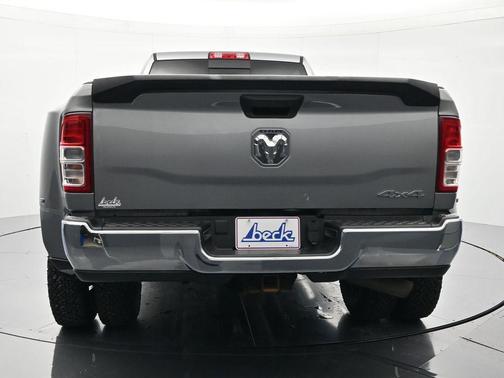 Billet Silver Metallic Clearcoat 2022 RAM 3500 Tradesman Crew Cab 4x4 8' Box
