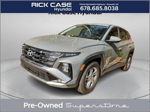 2025 Hyundai TUCSON SE