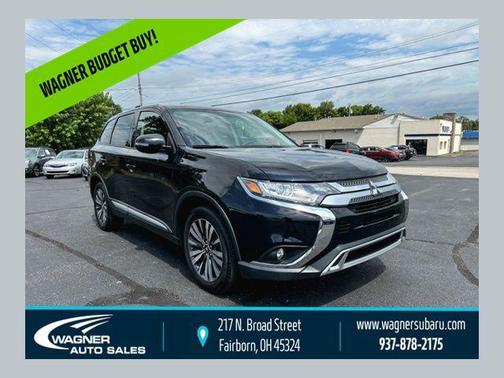 Labrador Black Metallic 2019 Mitsubishi Outlander SE