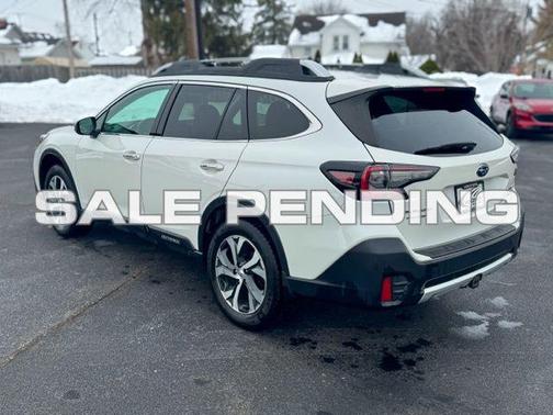 Crystal White Pearl 2020 Subaru Outback Touring