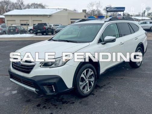 Crystal White Pearl 2020 Subaru Outback Touring