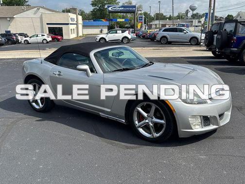 2008 Saturn Sky Red Line