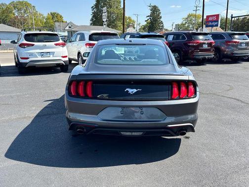 2019 Ford Mustang EcoBoost