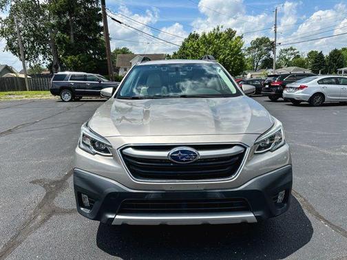 Tungsten Metallic 2020 Subaru Outback Limited XT