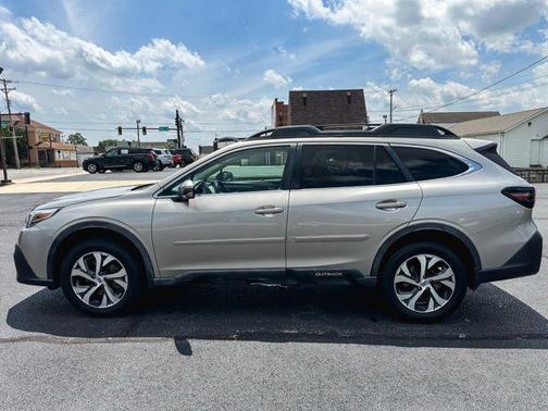 Tungsten Metallic 2020 Subaru Outback Limited XT