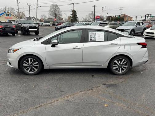 2021 Nissan Versa 1.6 SV