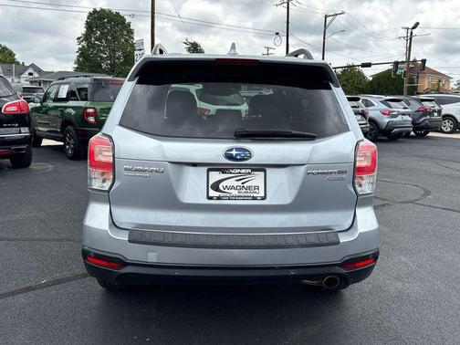 2017 Subaru Forester 2.5i Touring
