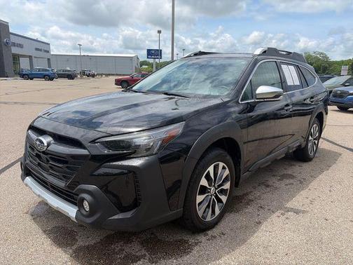 Crystal Black Silica 2024 Subaru Outback Touring XT