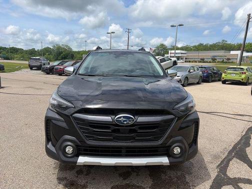 Crystal Black Silica 2024 Subaru Outback Touring XT