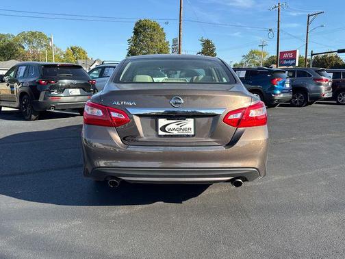2016 Nissan Altima 2.5 S