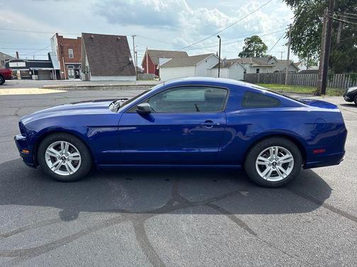 2014 Ford Mustang V6