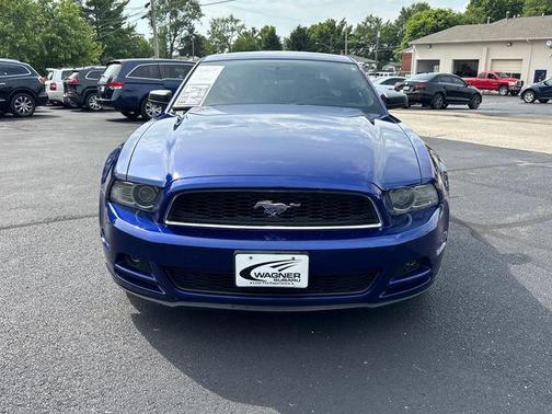 2014 Ford Mustang V6