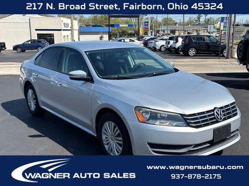 2015 Volkswagen Passat 1.8T Auto S