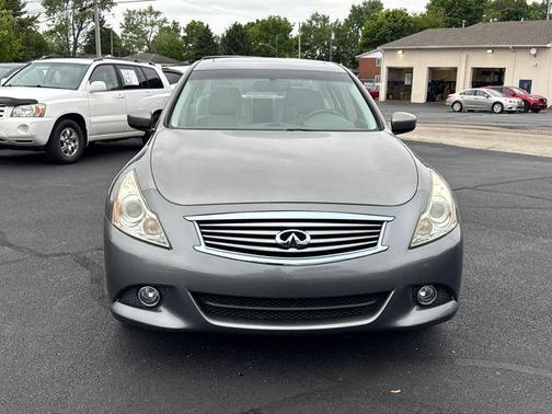 2010 INFINITI G37x Base