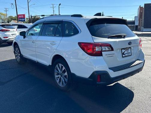 2019 Subaru Outback 2.5i Touring