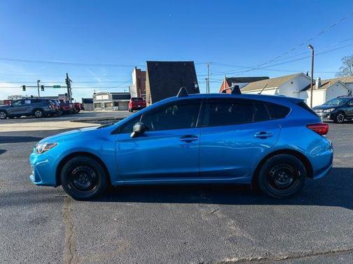 2019 Subaru Impreza 2.0i