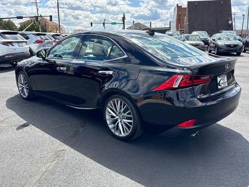 2015 Lexus IS 250 Crafted Line