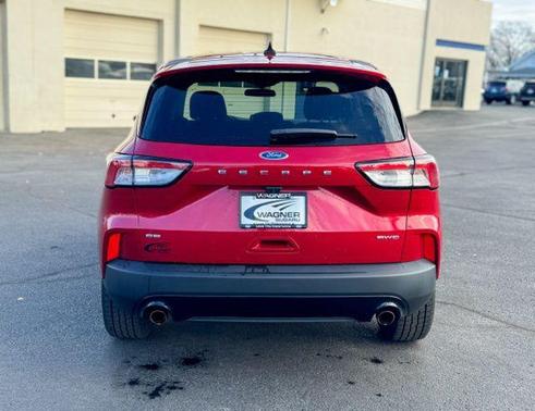 2022 Ford Escape SE