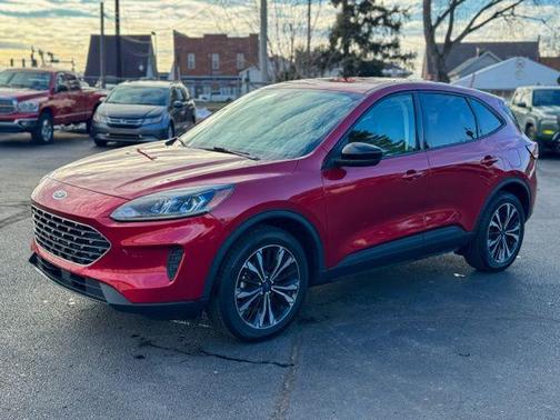 2022 Ford Escape SE