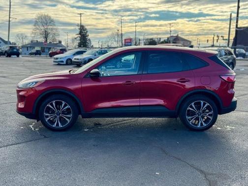 2022 Ford Escape SE