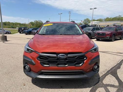 Sun Blaze Pearl 2024 Subaru Crosstrek Limited