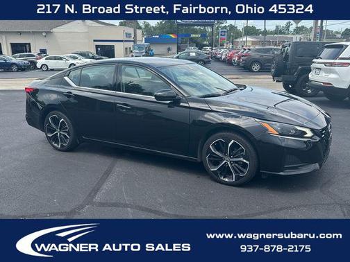 2023 Nissan Altima SR FWD