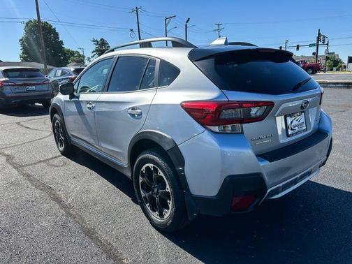 Ice Silver Metallic 2021 Subaru Crosstrek Premium