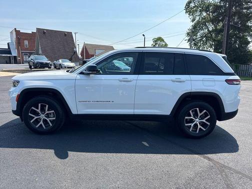 2023 Jeep Grand Cherokee Limited X