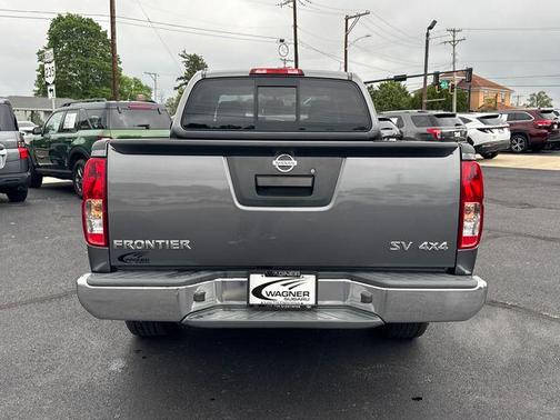 2021 Nissan Frontier SV