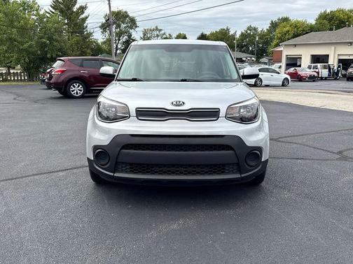2017 Kia Soul Base