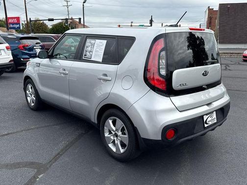 2017 Kia Soul Base