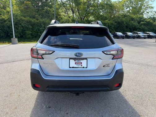 Ice Silver Metallic 2024 Subaru Outback Premium