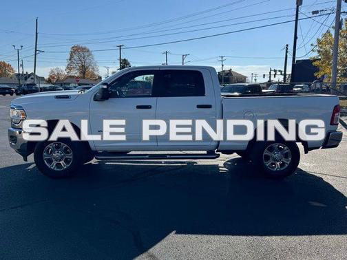 2024 RAM 2500 Big Horn Crew Cab 4x4 6'4' Box