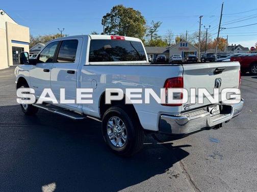 2024 RAM 2500 Big Horn Crew Cab 4x4 6'4' Box