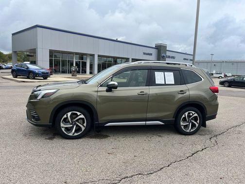 2023 Subaru Forester Touring