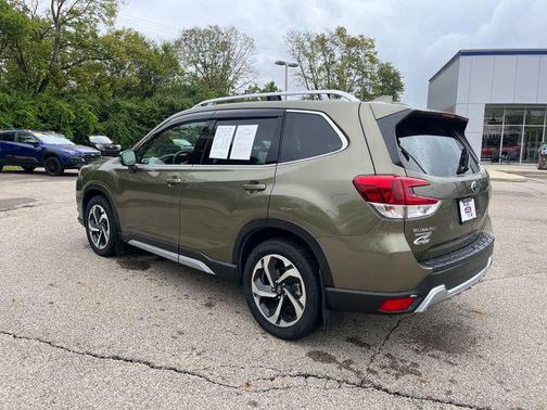 2023 Subaru Forester Touring