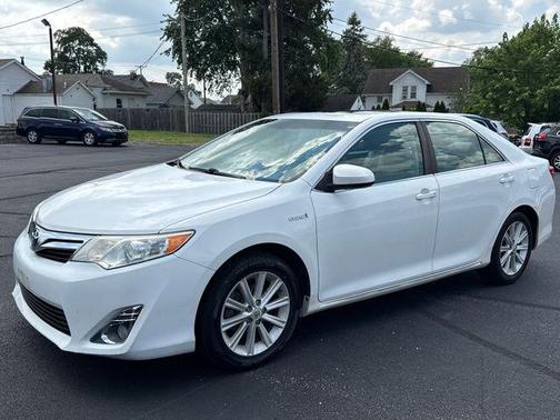 2013 Toyota Camry Hybrid